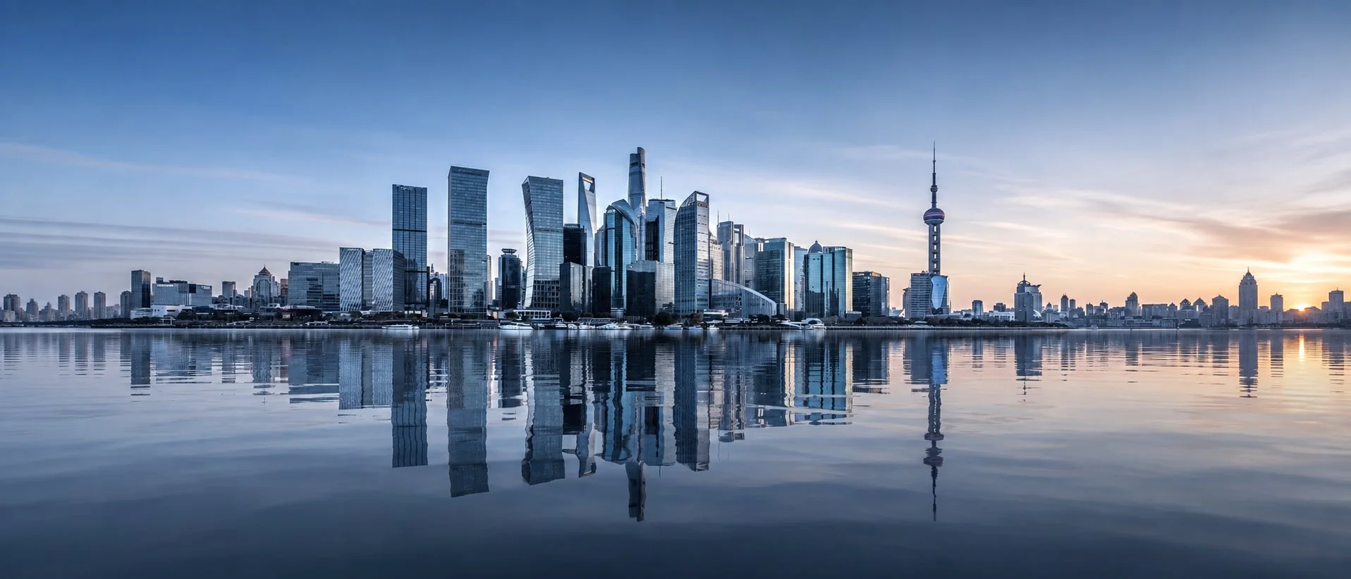 Shanghai Bund skyline at night for a soft-landing China itinerary
