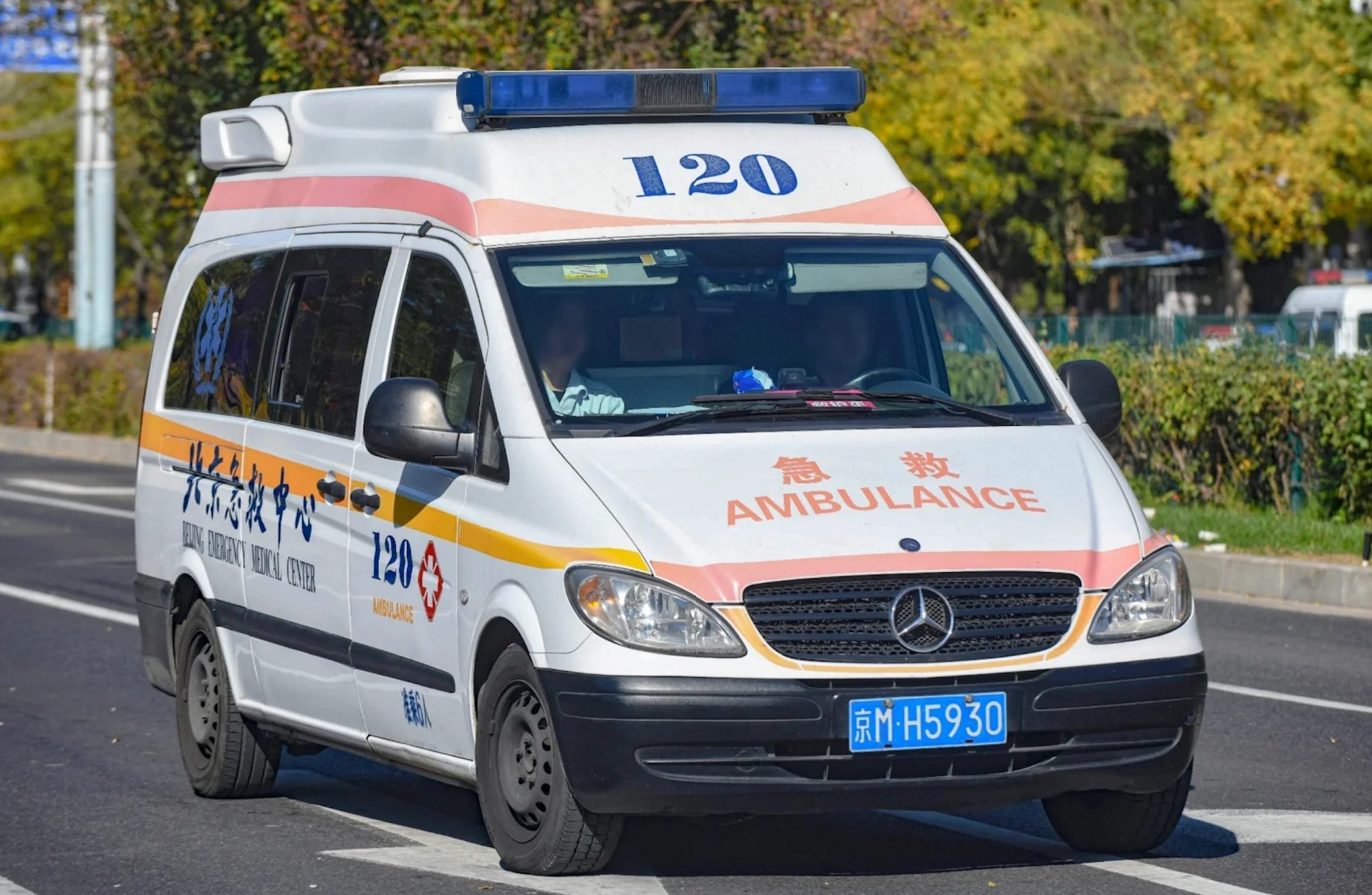 China 120 Ambulance